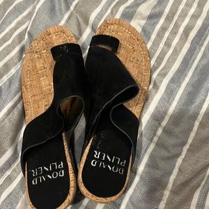 Donald Pliner never been worn